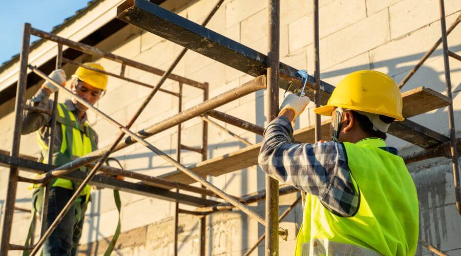 Professional gutter cleaning in Lansdowne, PA